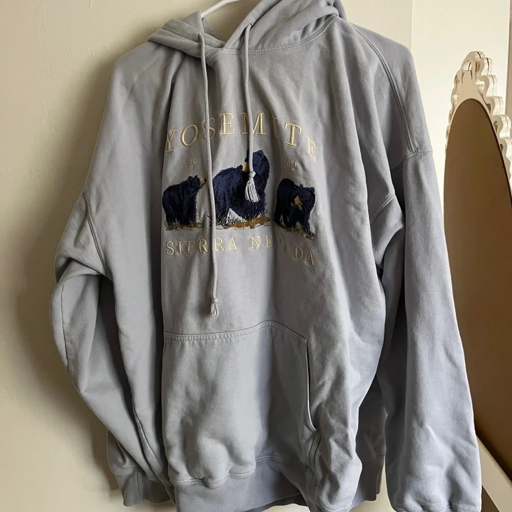 Brandy melville yosemite hoodie - Picture 1 of 3